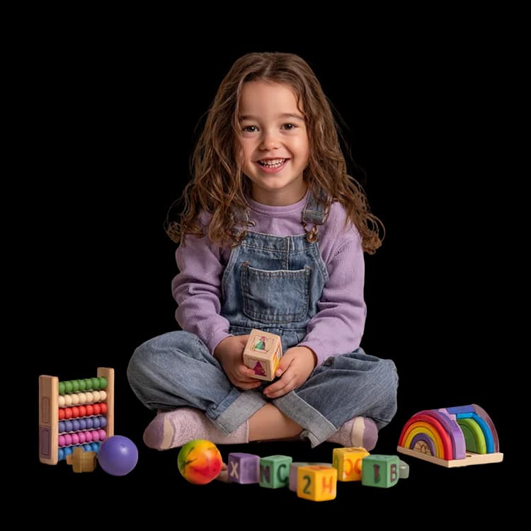 spielendes Kind im Ü3-Bereich